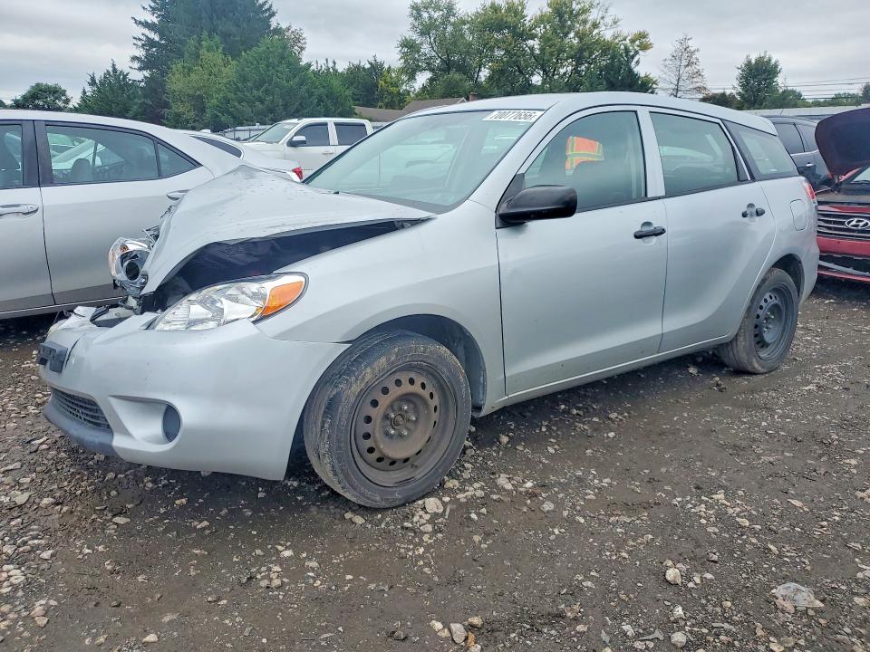 70077656 :رقم المزاد ، 2T1KR32E18C717808 vin ، 2008 Toyota Matrix مزاد بيع