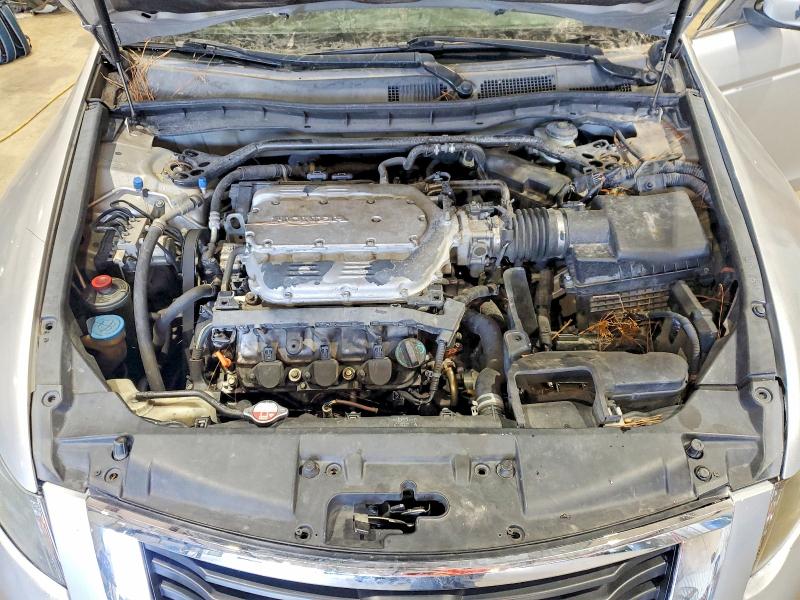 70996836 :رقم المزاد ، 1HGCP36858A081883 vin ، 2008 Honda Accord مزاد بيع