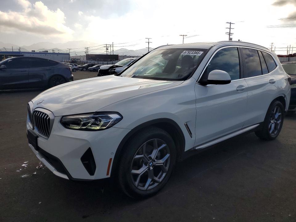 67923366 :رقم المزاد ، 5UX43DP03P9T08418 vin ، 2023 Bmw X3 مزاد بيع