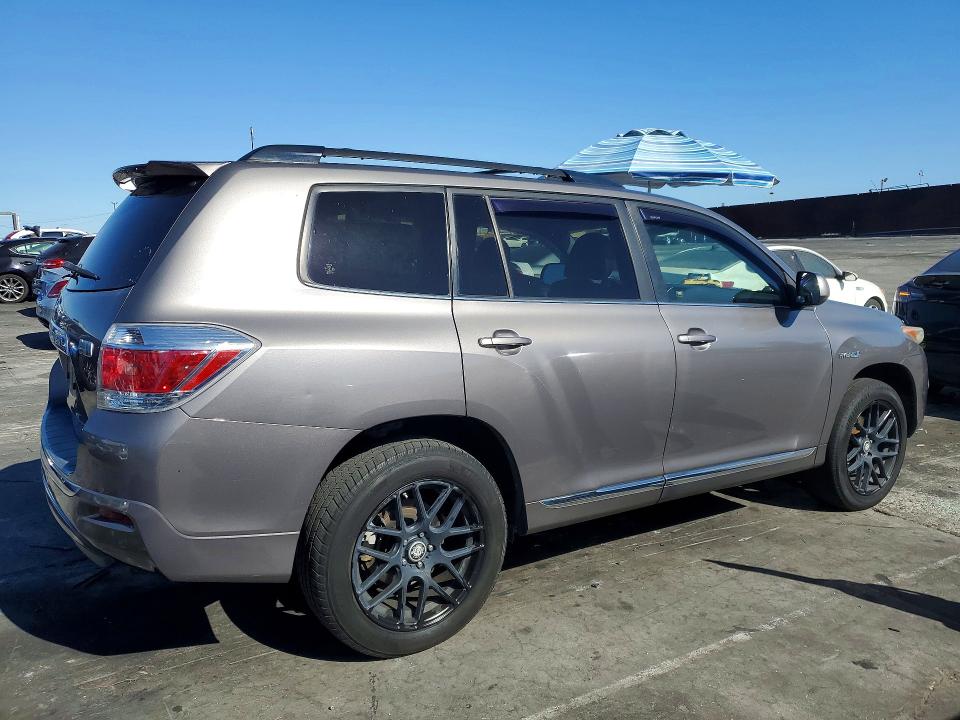 Продаж на аукціоні авто 2013 Toyota Highlander, vin: JTEBC3EH4D2017261, номер лоту: 67851826