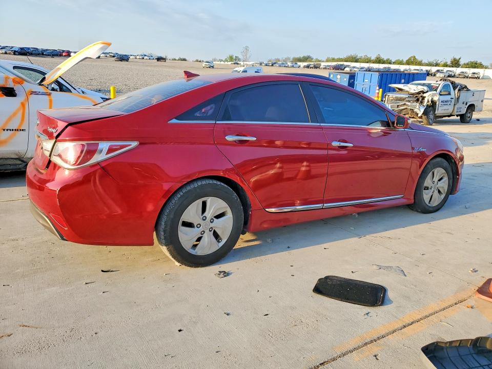 Продаж на аукціоні авто 2015 Hyundai Sonata Hybrid, vin: KMHEC4A49FA130881, номер лоту: 69225006
