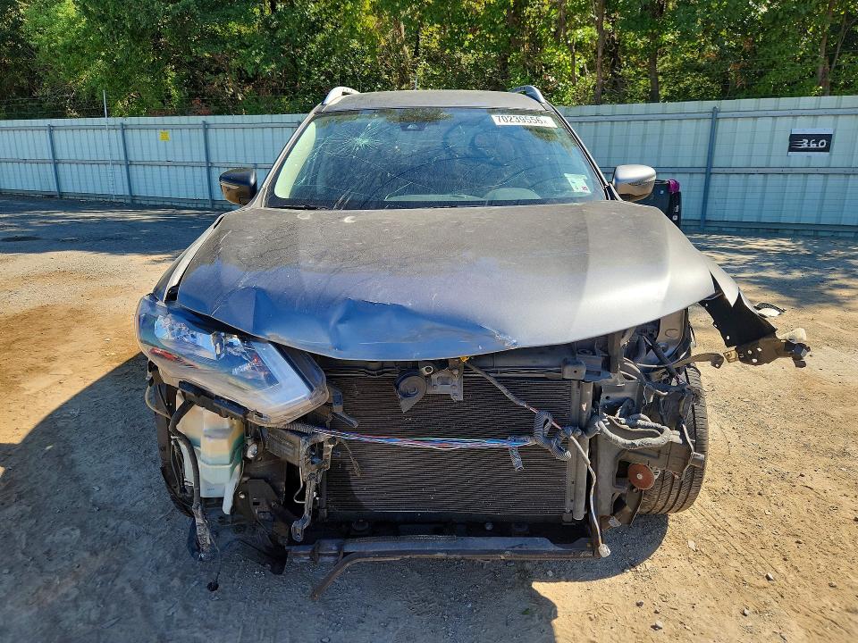 Продаж на аукціоні авто 2019 Nissan Rogue, vin: KNMAT2MT9KP536175, номер лоту: 70239556