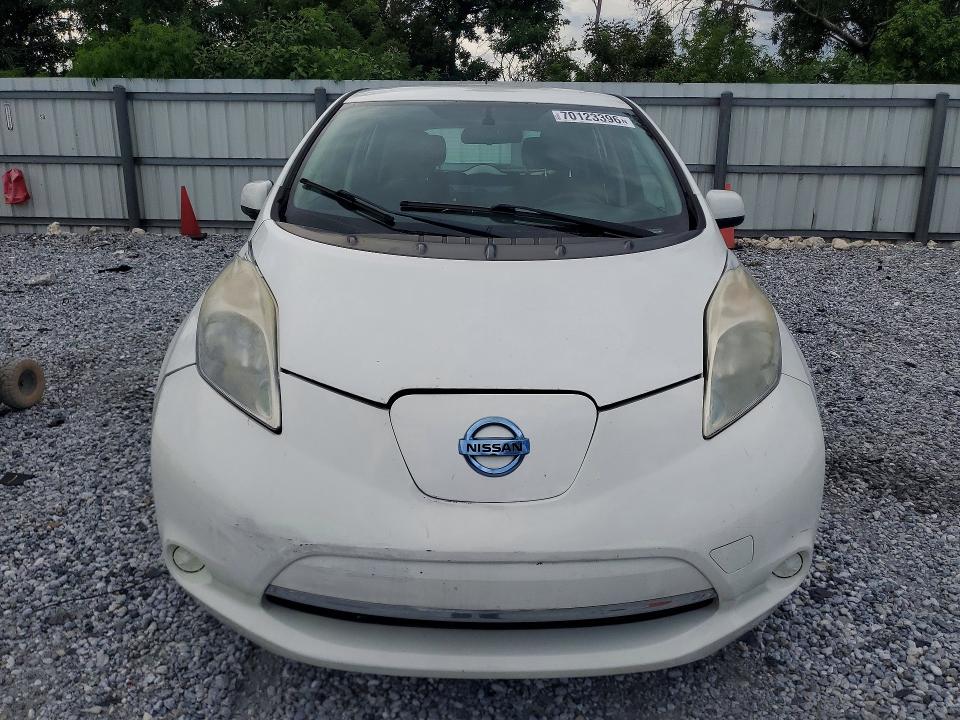 2015 Nissan Leaf მანქანა იყიდება აუქციონზე, vin: 1N4AZ0CPXFC309099, აუქციონის ნომერი: 70123396