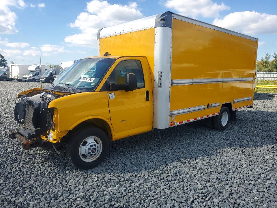 70528776 :رقم المزاد ، 7GZ37TC75PN002135 vin ، 2023 Gmc Savana مزاد بيع