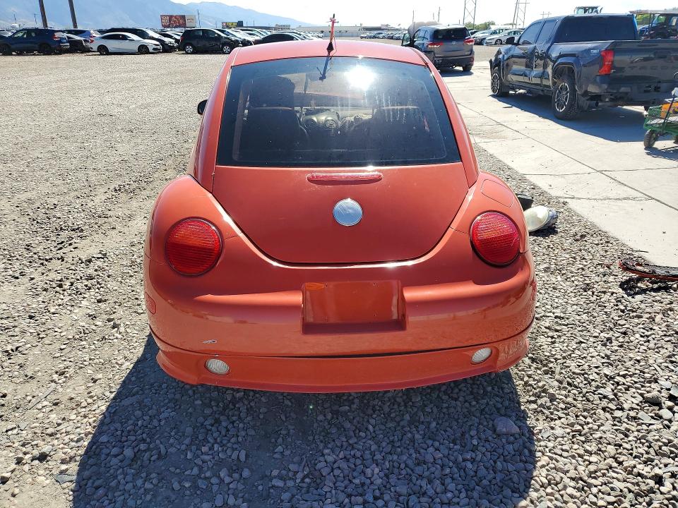 70097596 :رقم المزاد ، 3VWCK31C25M409832 vin ، 2005 Volkswagen New Beetle مزاد بيع