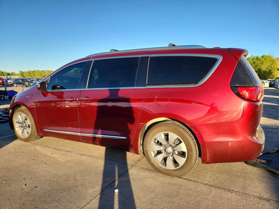 Продажа на аукционе авто 2018 Chrysler Pacifica, vin: 2C4RC1N7XJR229478, номер лота: 68243536