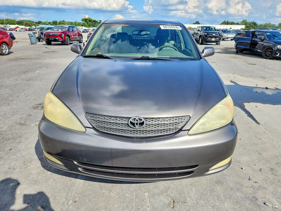2004 Toyota Camry მანქანა იყიდება აუქციონზე, vin: 4T1BE32K44U805648, აუქციონის ნომერი: 68784636
