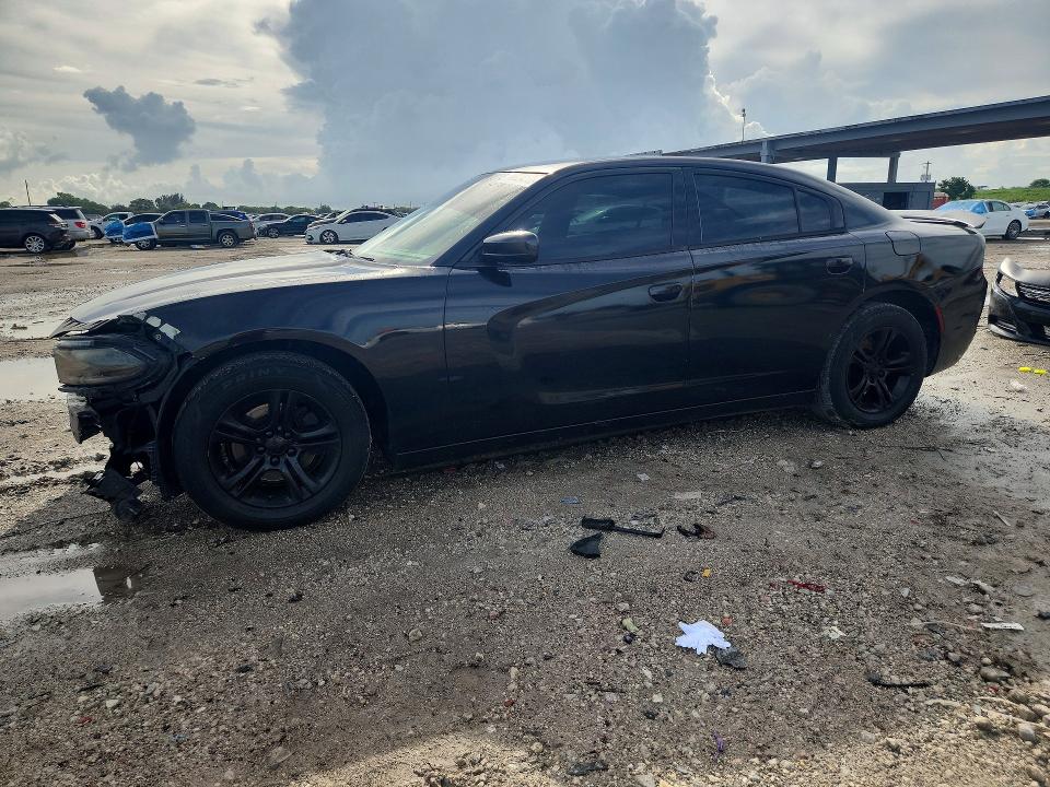 Продаж на аукціоні авто 2015 Dodge Charger, vin: 2C3CDXBG6FH776422, номер лоту: 70034136