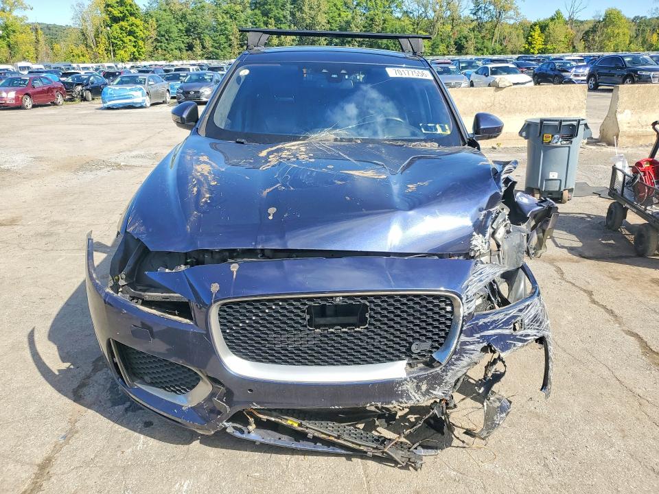 Продаж на аукціоні авто 2018 Jaguar F-pace, vin: SADCM2FV8JA240512, номер лоту: 70177556