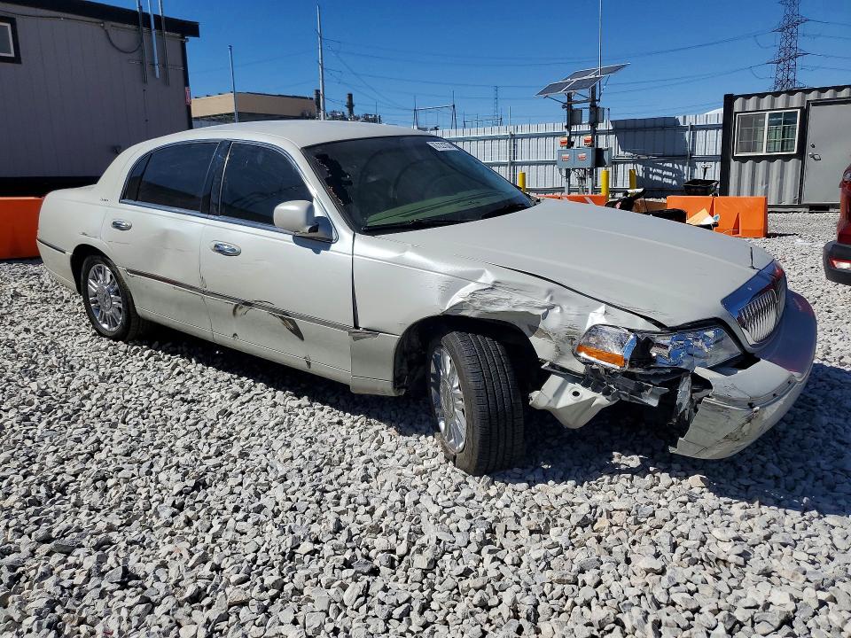 Aukcja sprzedaży 2007 Lincoln Town Car, vin: 1LNHM81W37Y611477, numer aukcji: 67221356