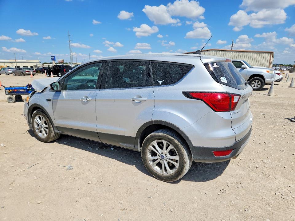 2019 Ford Escape მანქანა იყიდება აუქციონზე, vin: 1FMCU0GD8KUB00977, აუქციონის ნომერი: 68060286