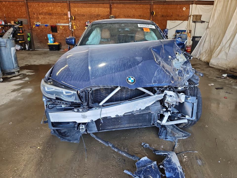 65559416 :رقم المزاد ، 3MW5R1J0XN8C66037 vin ، 2022 Bmw 330i مزاد بيع