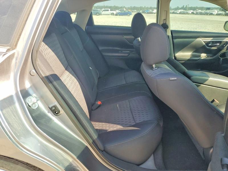 Продаж на аукціоні авто 2018 Nissan Altima, vin: 1N4AL3AP7JC262175, номер лоту: 70263756
