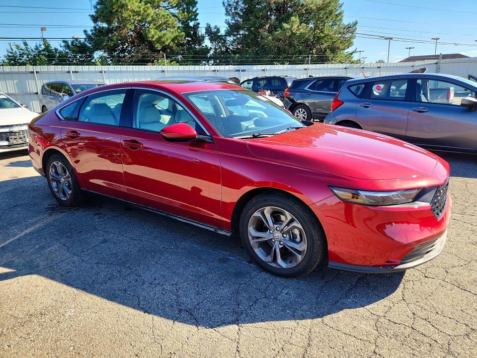 Продажа на аукционе авто 2024 Honda Accord, vin: 1HGCY1F34RA083034, номер лота: 70626286