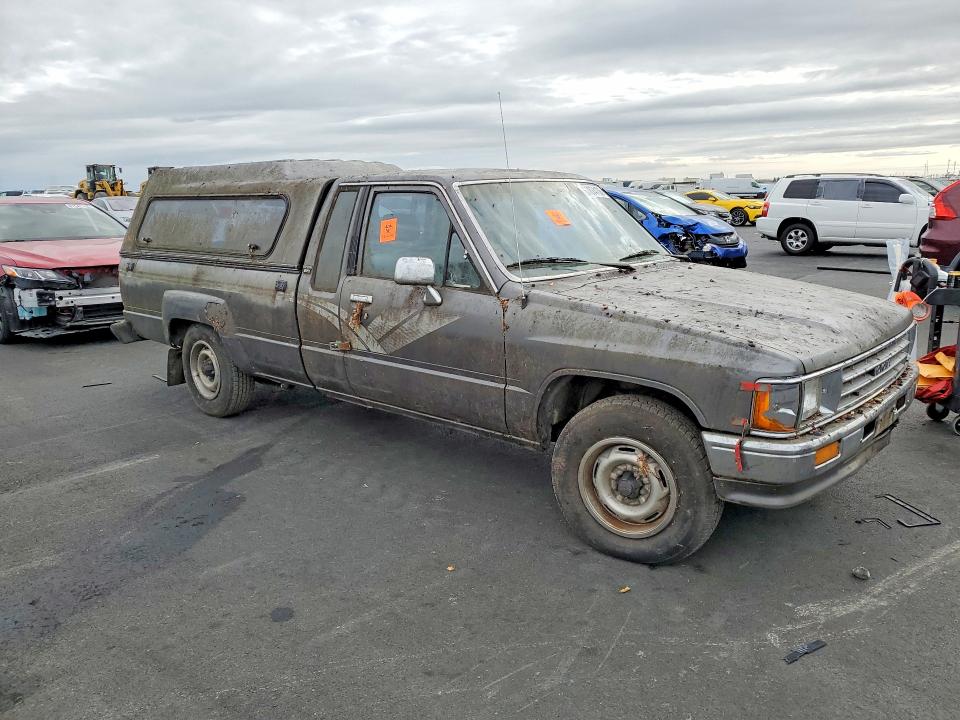 Продажа на аукционе авто 1988 Toyota Pickup, vin: JT4RN70P3J0058104, номер лота: 67874136
