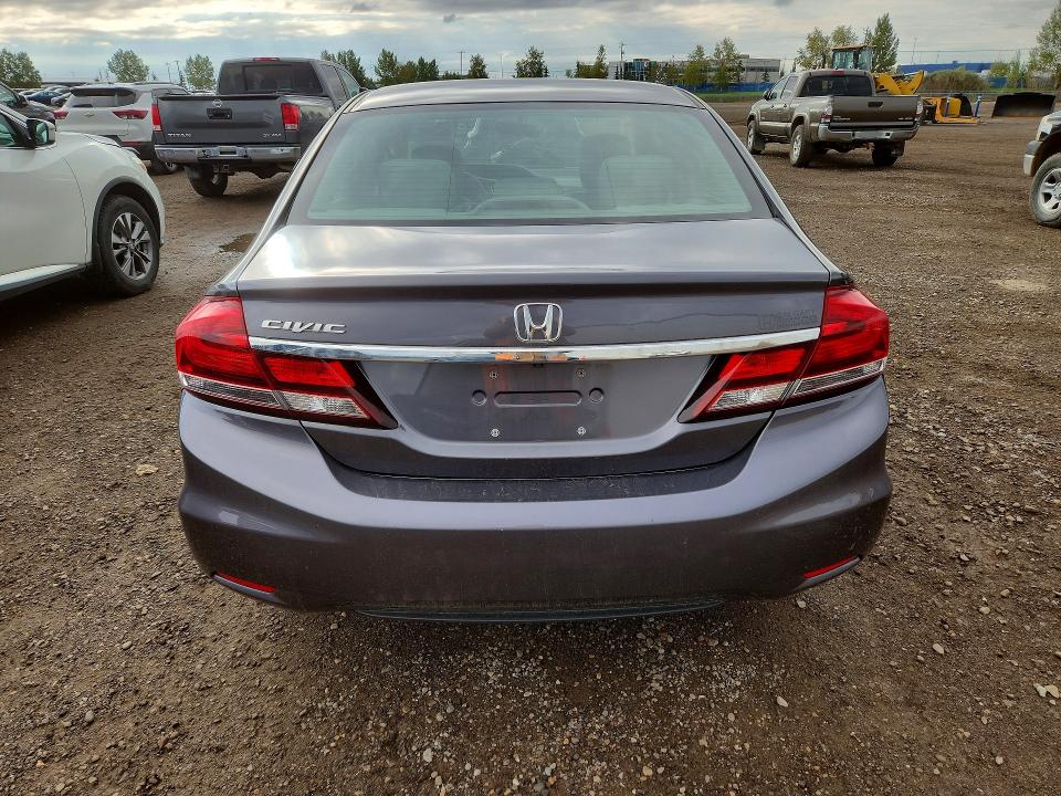 Продаж на аукціоні авто 2015 Honda Civic, vin: 2HGFB2E42FH030277, номер лоту: 68841316