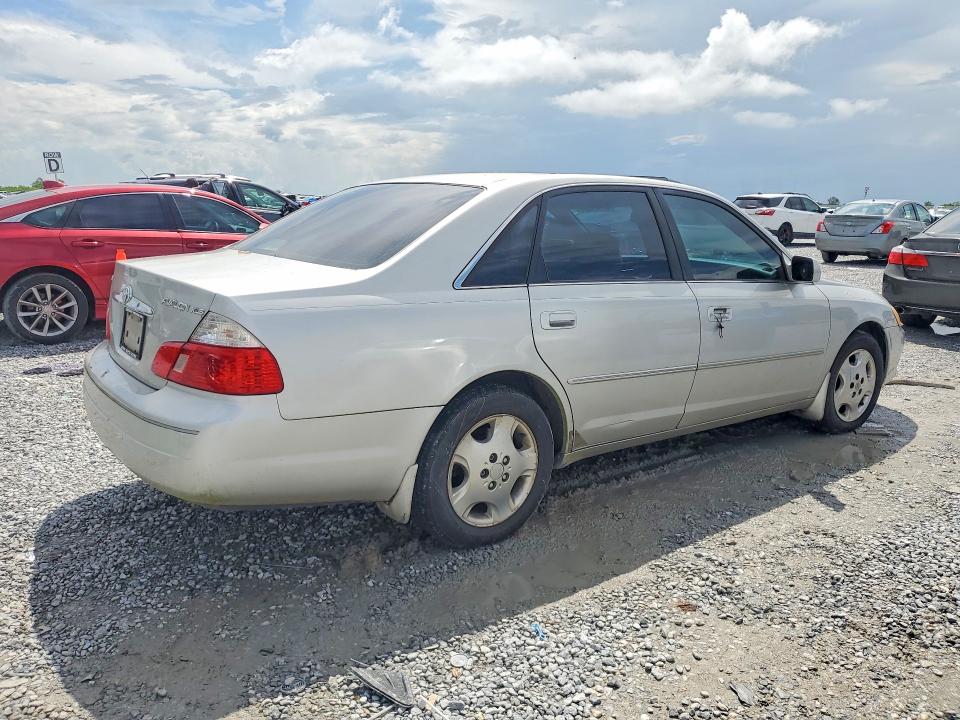 67921666 :رقم المزاد ، 4T1BF28B44U372413 vin ، 2004 Toyota Avalon مزاد بيع