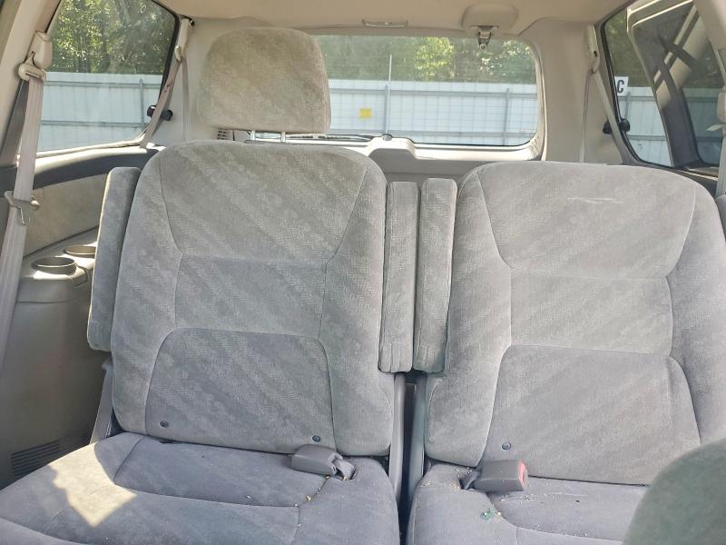 68249106 :رقم المزاد ، 5FNRL18644B052753 vin ، 2004 Honda Odyssey مزاد بيع