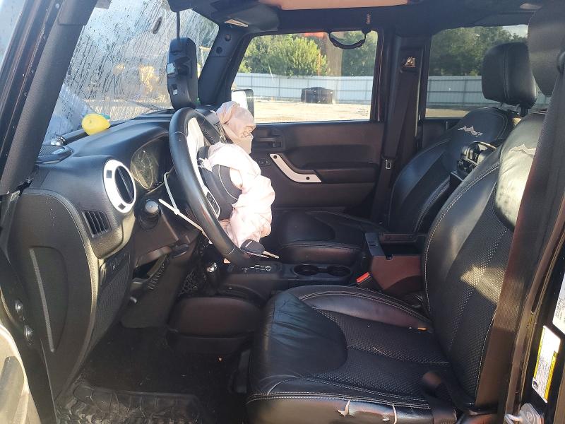 67728576 :رقم المزاد ، 1C4BJWEG5FL607856 vin ، 2015 Jeep Wrangler Unlimited مزاد بيع