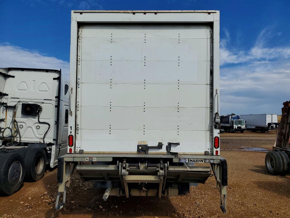 69562936 :رقم المزاد ، 3ALACWFC8LDLY3279 vin ، 2020 Frht - Freightliner M2 مزاد بيع