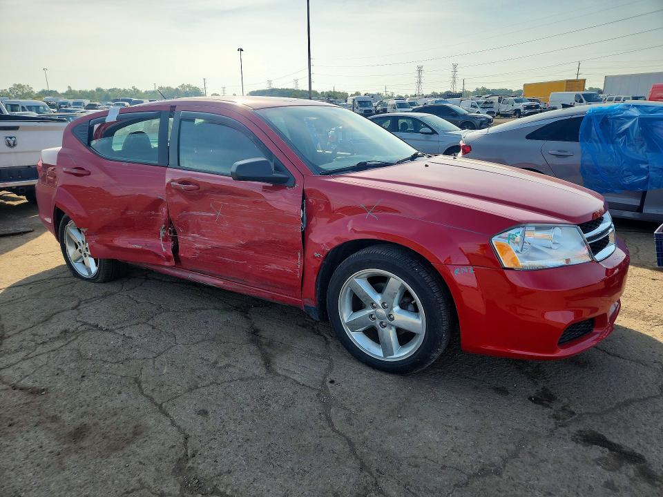 66753216 :رقم المزاد ، 1C3CDZAB4DN685218 vin ، 2013 Dodge Avenger مزاد بيع