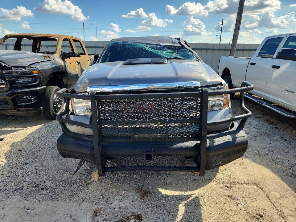 2014 Gmc Sierra მანქანა იყიდება აუქციონზე, vin: 1GT120C83EF105619, აუქციონის ნომერი: 68016986