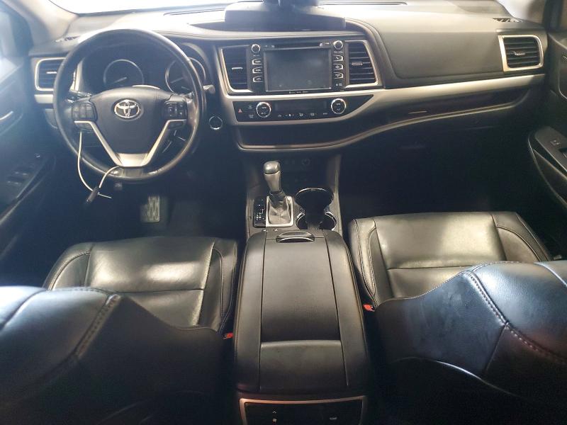 71022446 :رقم المزاد ، 5TDJZRFH9HS477031 vin ، 2017 Toyota Highlander مزاد بيع