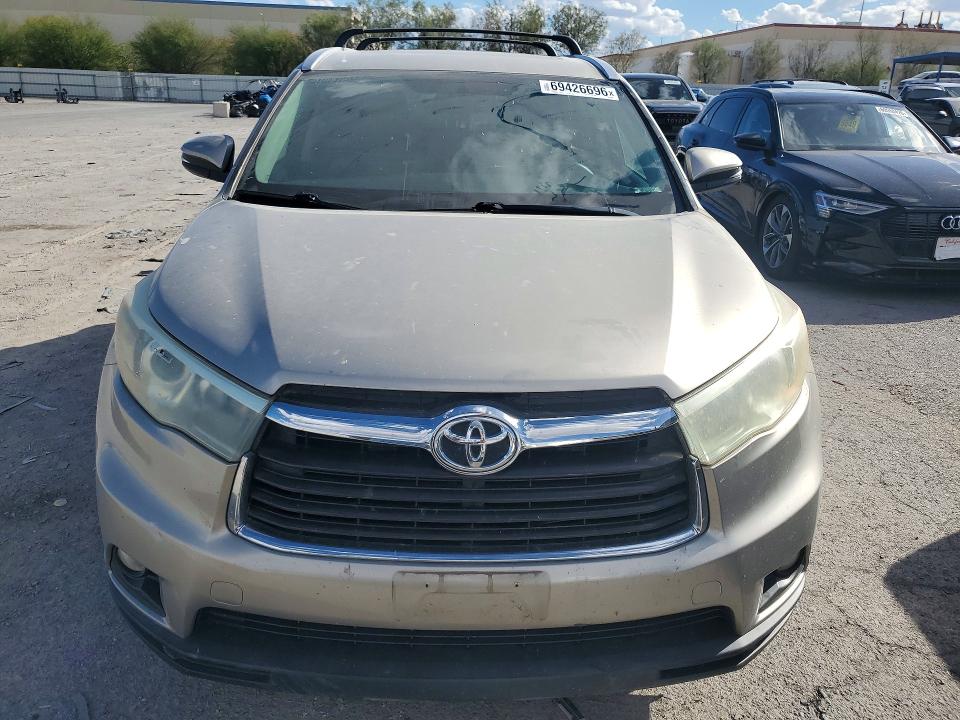 Продаж на аукціоні авто 2015 Toyota Highlander, vin: 5TDKKRFH8FS053636, номер лоту: 69426696