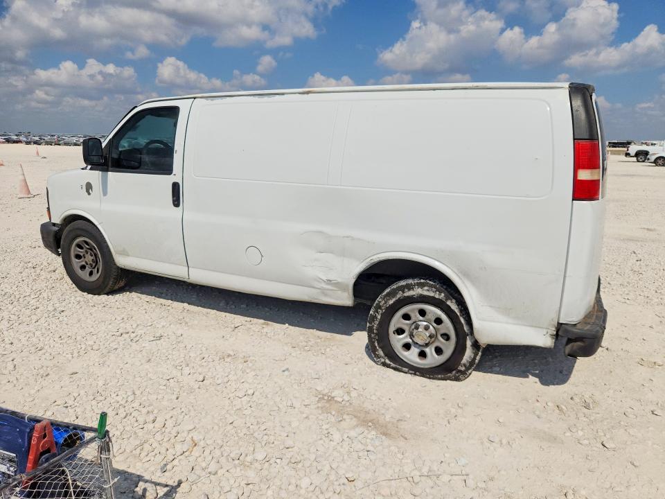 69521816 :رقم المزاد ، 1GCSGAFX5C1146892 vin ، 2012 Chevrolet Express G1500 مزاد بيع