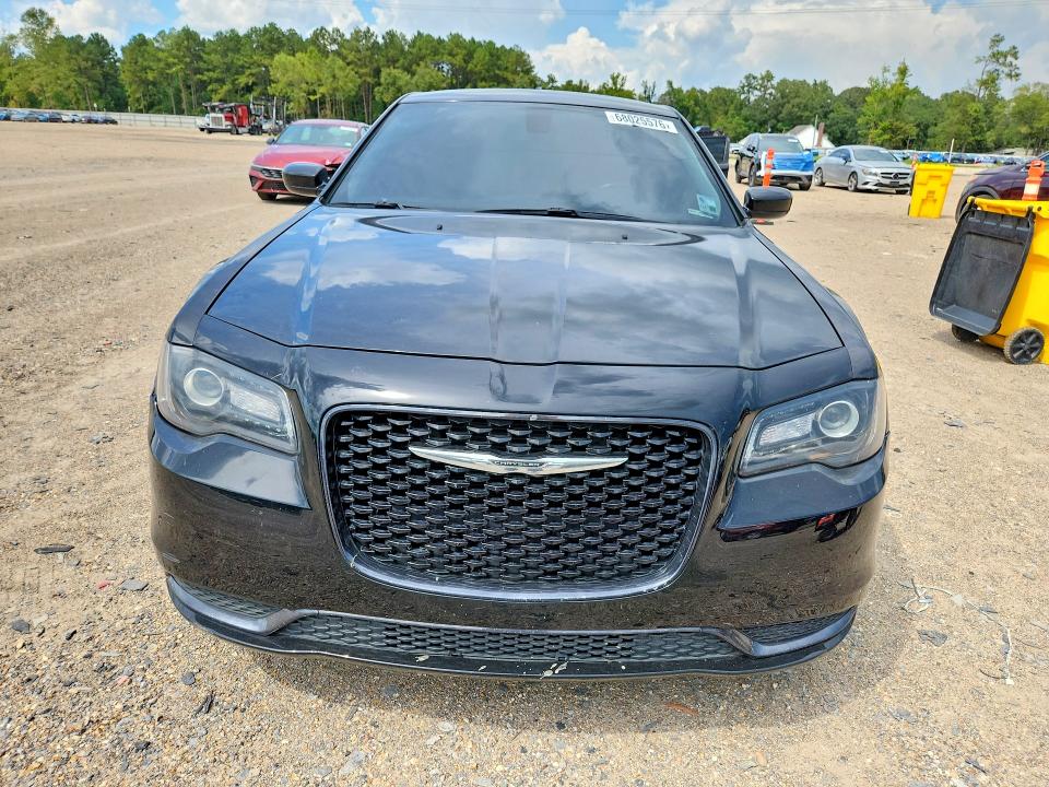 Aukcja sprzedaży 2018 Chrysler 300, vin: 2C3CCAAG6JH222727, numer aukcji: 68025576