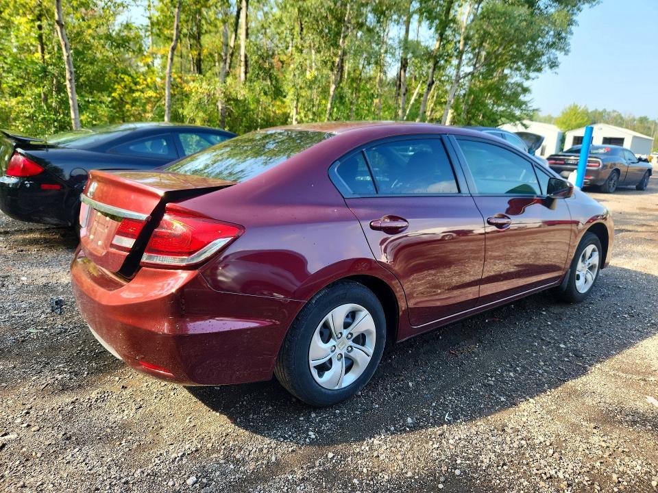 2015 Honda Civic მანქანა იყიდება აუქციონზე, vin: 2HGFB2F41FH031130, აუქციონის ნომერი: 67335806