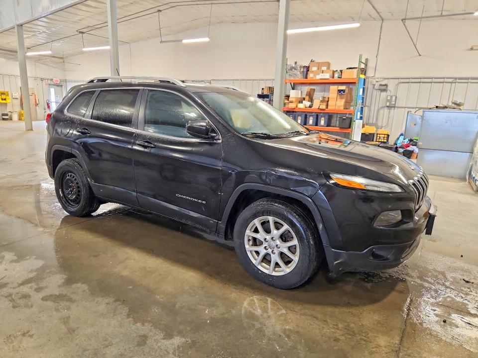 2015 Jeep Cherokee მანქანა იყიდება აუქციონზე, vin: 1C4PJMCS7FW687550, აუქციონის ნომერი: 65053636