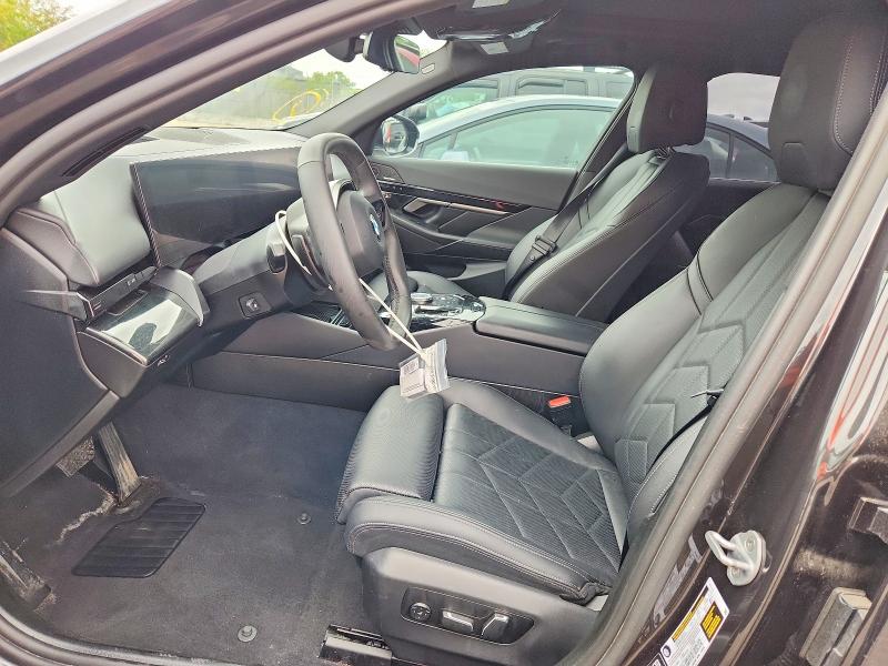 64035956 :رقم المزاد ، WBA53FJ04SCT87763 vin ، 2025 Bmw 530 مزاد بيع
