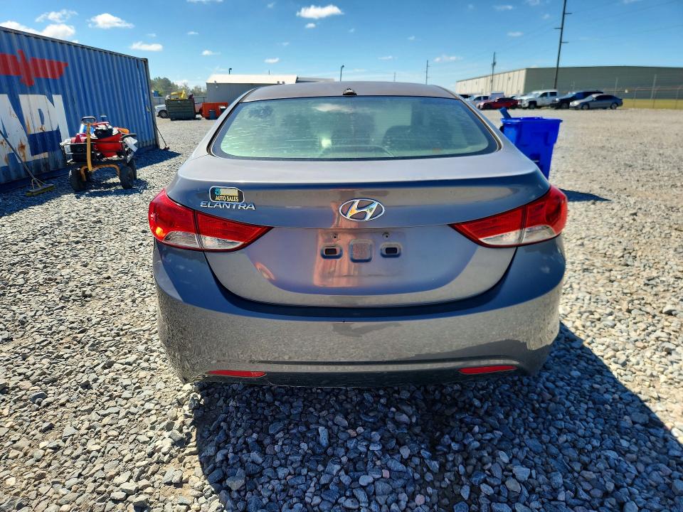 70503826 :رقم المزاد ، 5NPDH4AE7DH170005 vin ، 2013 Hyundai Elantra مزاد بيع