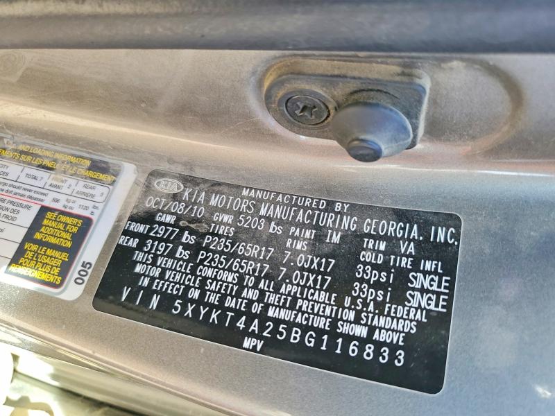 68986426 :رقم المزاد ، 5XYKT4A25BG116833 vin ، 2011 Kia Sorento مزاد بيع