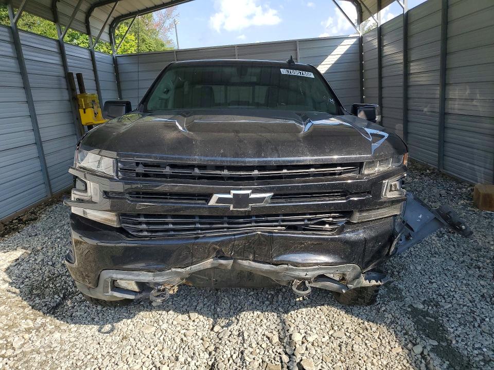 67696786 :رقم المزاد ، 1GCUYEED2KZ368181 vin ، 2019 Chevrolet Silverado مزاد بيع