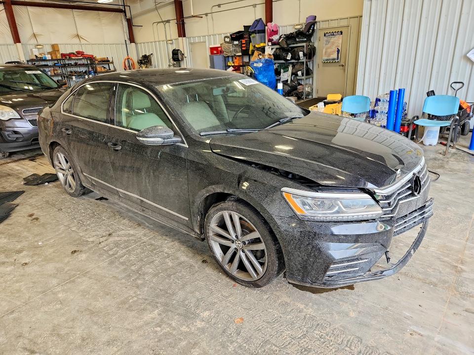 Продажа на аукционе авто 2016 Volkswagen Passat, vin: 1VWAT7A36GC028274, номер лота: 67898686