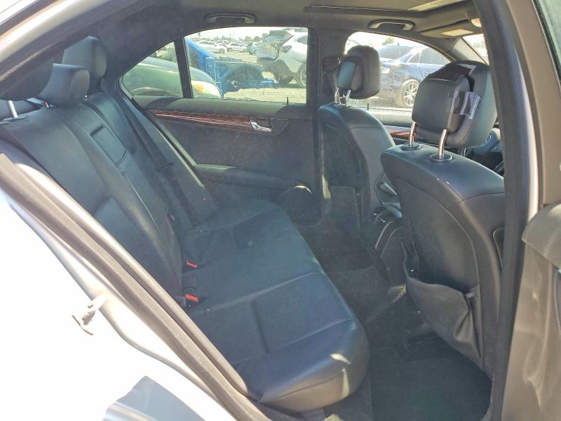 2010 Mercedes-benz C მანქანა იყიდება აუქციონზე, vin: WDDGF5EB5AR116687, აუქციონის ნომერი: 68803836