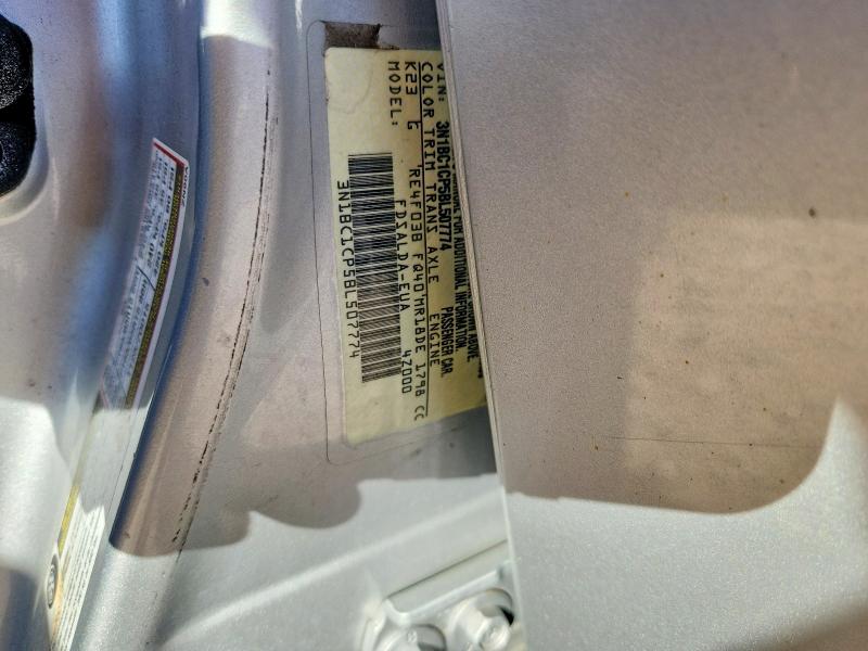 2011 Nissan Versa მანქანა იყიდება აუქციონზე, vin: 3N1BC1CP5BL507774, აუქციონის ნომერი: 68577096