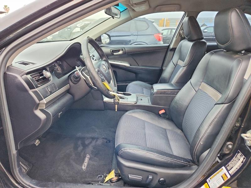 69774736 :رقم المزاد ، 4T1BF1FK2EU458754 vin ، 2014 Toyota Camry مزاد بيع