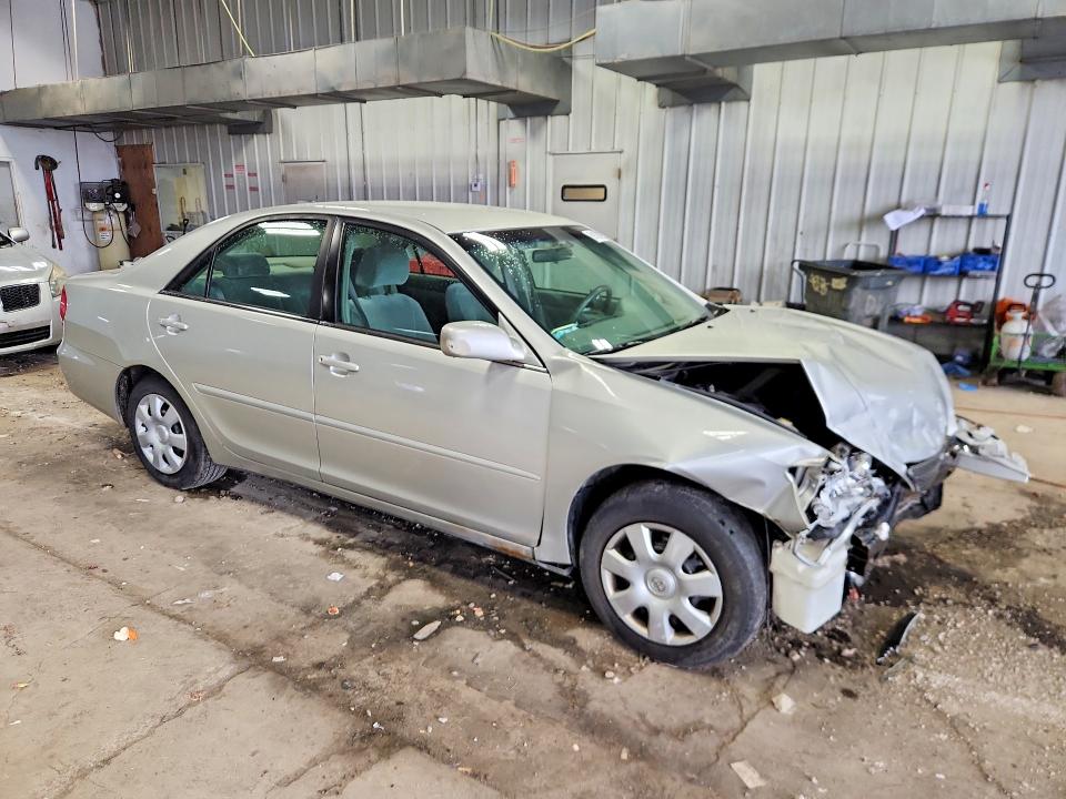 Продажа на аукционе авто 2002 Toyota Camry, vin: 4T1BE32K12U019965, номер лота: 69180316
