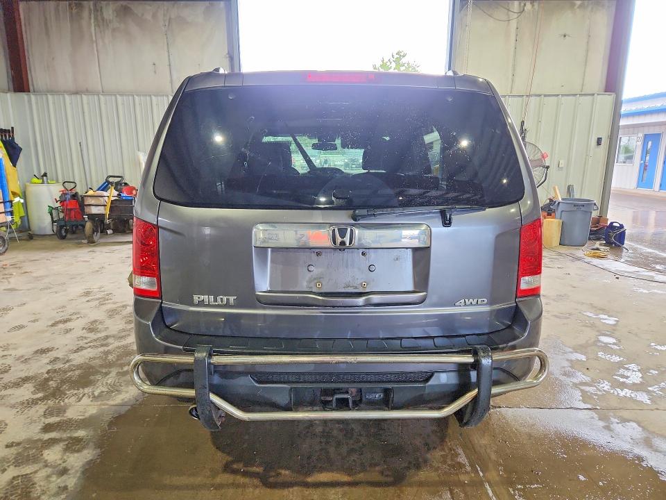 66698406 :رقم المزاد ، 5FNYF4H51FB007106 vin ، 2015 Honda Pilot مزاد بيع