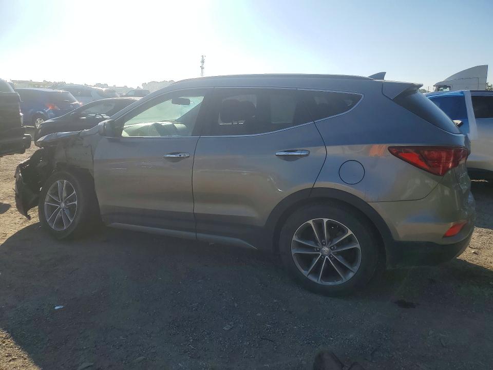 70277046 :رقم المزاد ، 5XYZUDLAXHG462496 vin ، 2017 Hyundai Santa Fe Sport مزاد بيع
