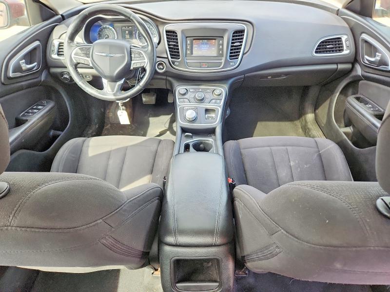 67899446 :رقم المزاد ، 1C3CCCAB4FN628777 vin ، 2015 Chrysler 200 مزاد بيع