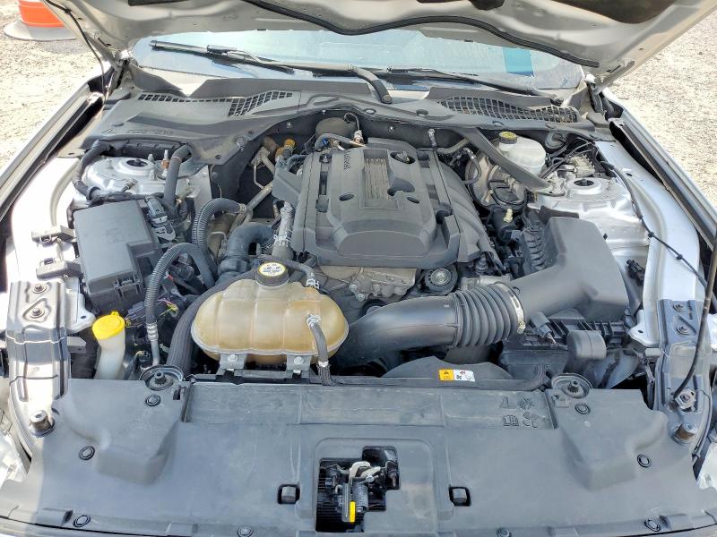 70174666 :رقم المزاد ، 1FATP8UH0J5111617 vin ، 2018 Ford Mustang مزاد بيع
