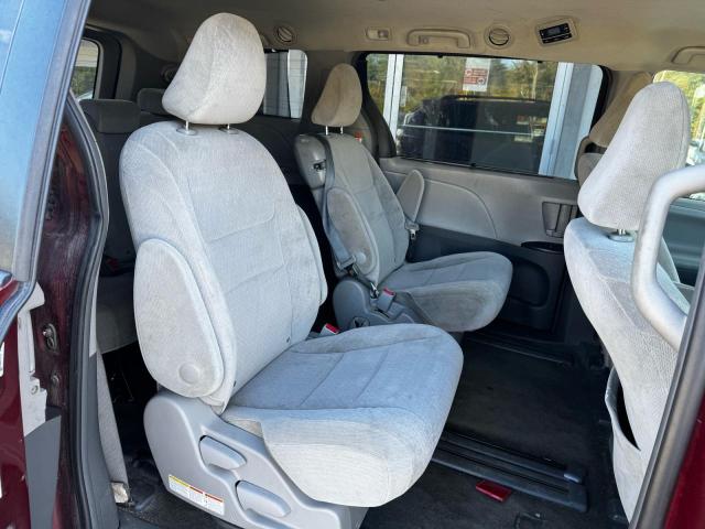 Продажа на аукционе авто 2016 Toyota Sienna, vin: 5TDKK3DC6GS703389, номер лота: 70468136