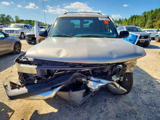 Auction sale of the 2002 Chevrolet Tahoe, vin: 1GNEK13Z62J235569, lot number: 68841286