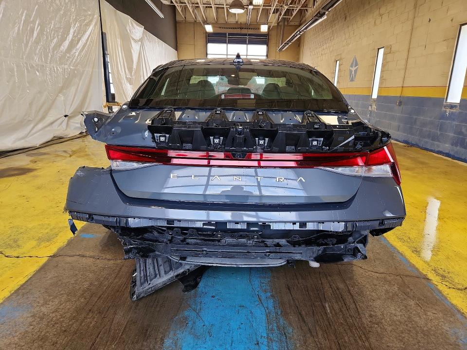 Продаж на аукціоні авто 2026 Hyundai Elantra, vin: KMHLM4DG8TU119553, номер лоту: 67732916