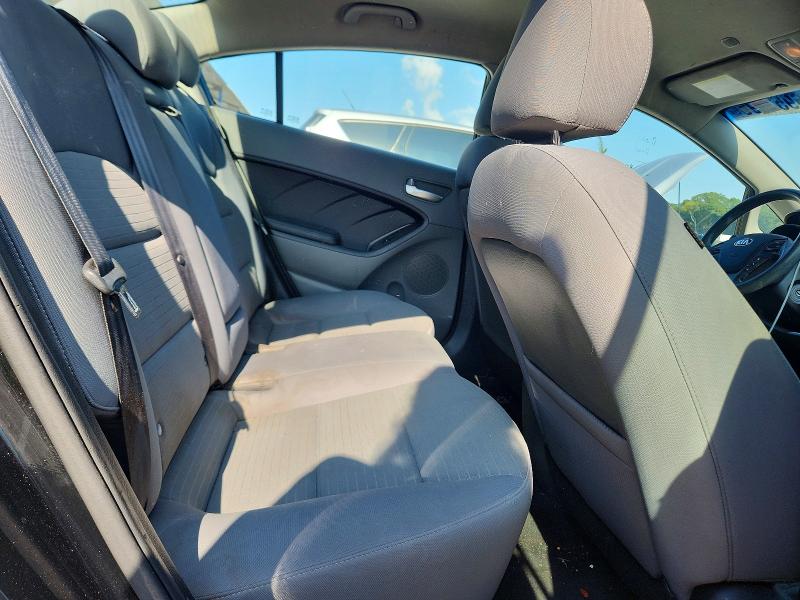66951296 :رقم المزاد ، 3KPFL4A76HE075180 vin ، 2017 Kia Forte مزاد بيع