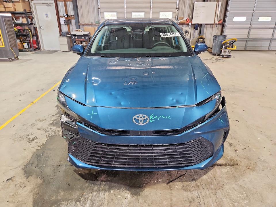 69674756 :رقم المزاد ، 4T1DAACKXTU275501 vin ، 2026 Toyota Camry مزاد بيع
